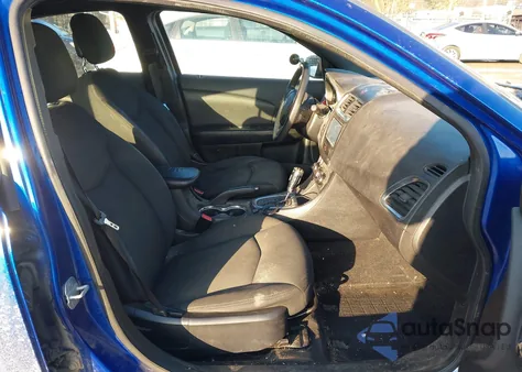 2013 Dodge Avenger Se z USA, uszkodzony, nr VIN 1C3CDZAB8DN682970